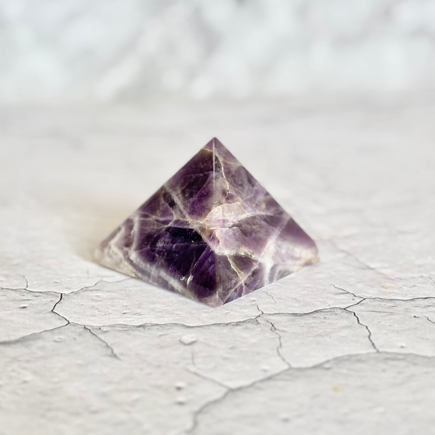 Amethyst Pyramid – Calm, Clarity & Inner Peace