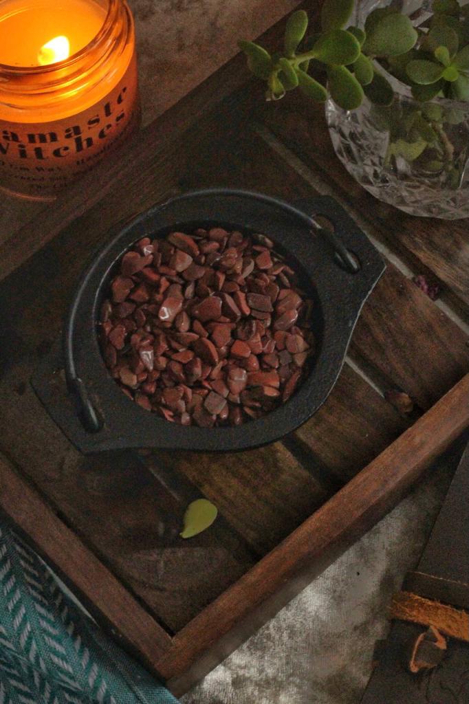 Red Jasper Chips - 50 Gm