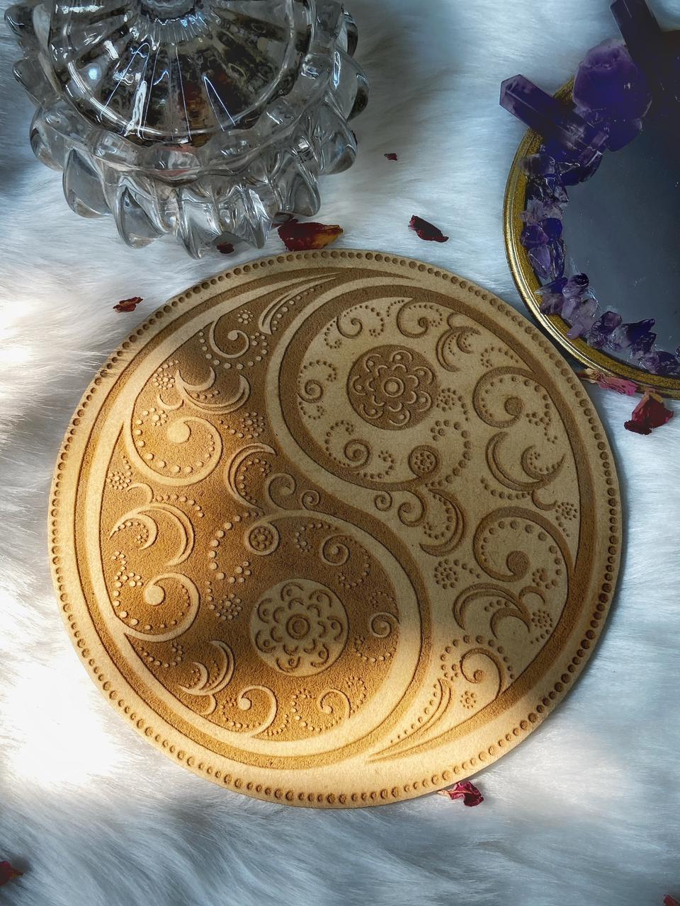 Yin Yan Wooden Crystal Grid Tile | Board