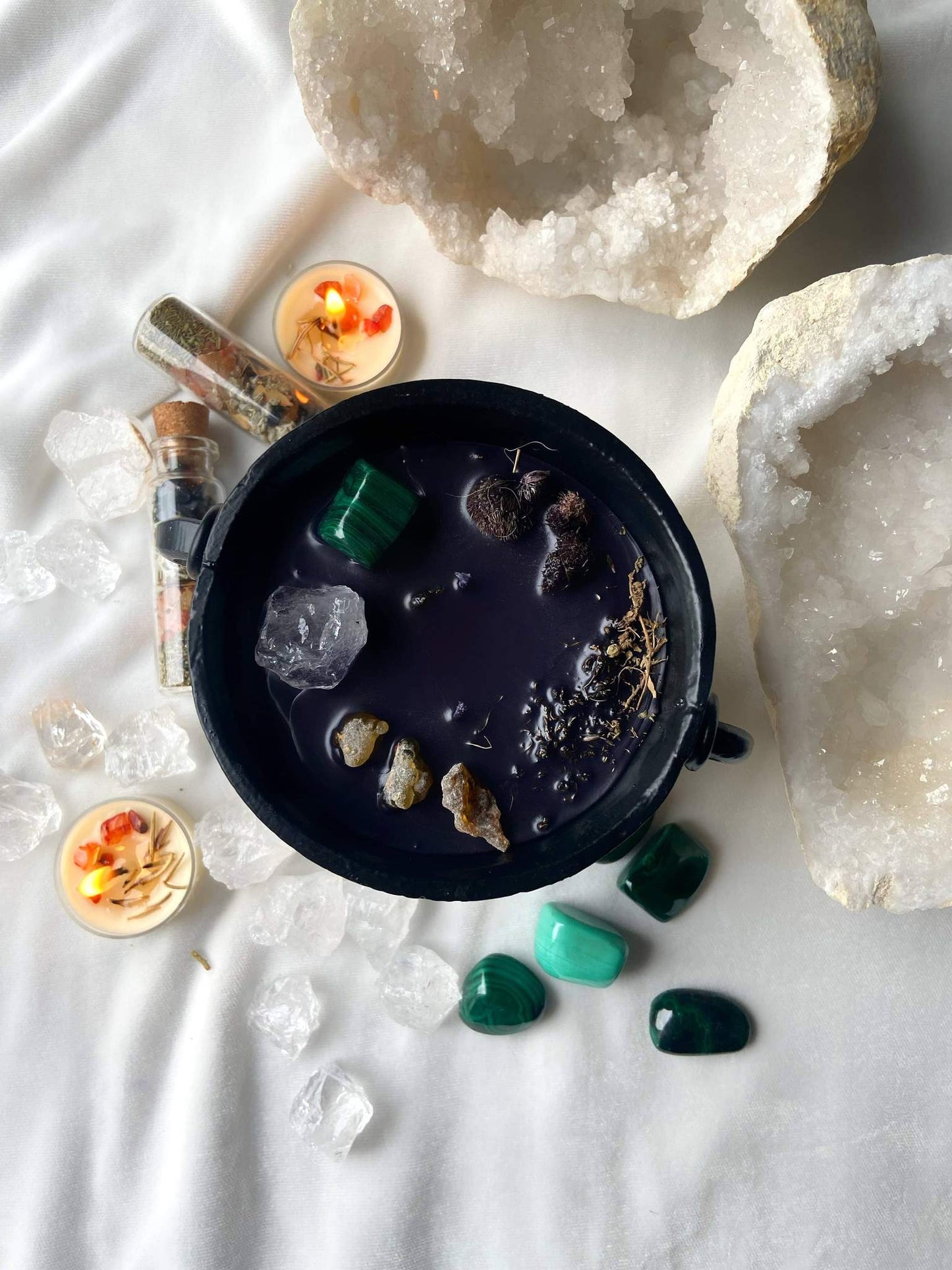 Cerridwen Honoring Cauldron Candle