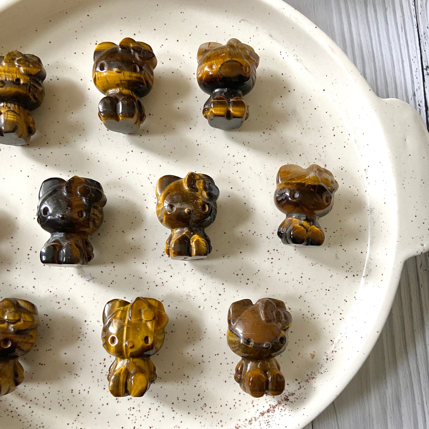 Tiger's Eye Hello Kitty Crystal Carving | Weath & Fortune