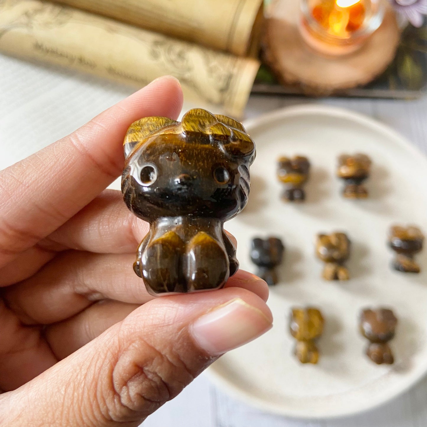 Tiger's Eye Hello Kitty Crystal Carving | Weath & Fortune