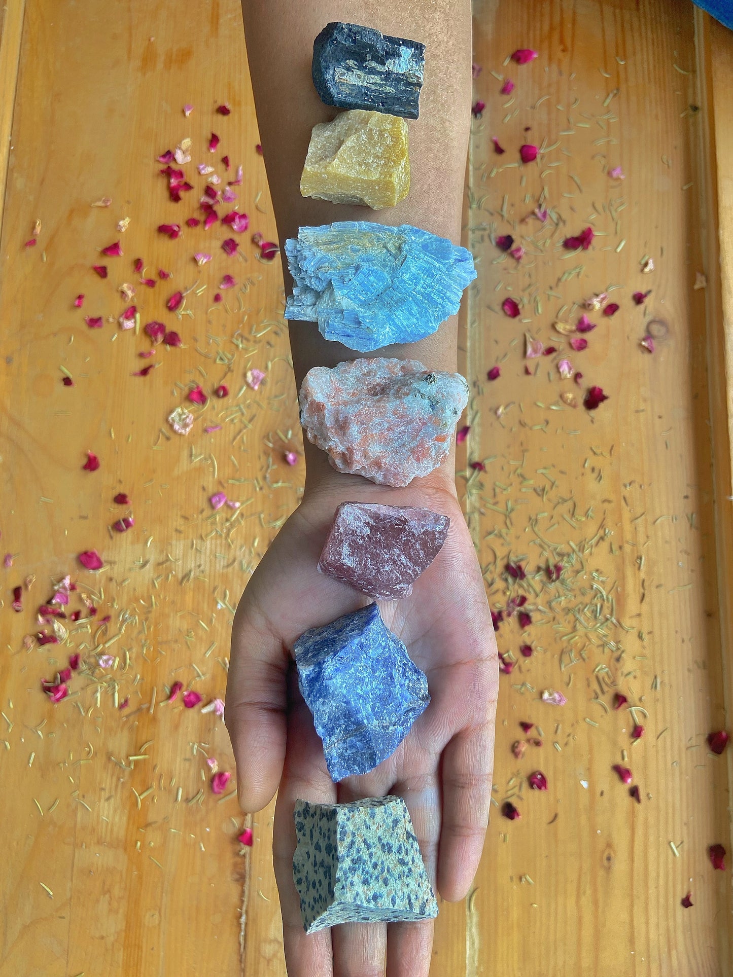 Set of 7 Raw Stones | Crystal Healing | Meditation