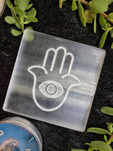 Load image into Gallery viewer, Selenite Charging Plate with the symbol of Hamsa | Selenite
