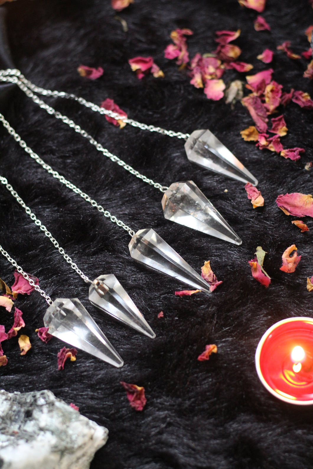 Clear quartz Pendulum - 1 Piece