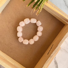 Load image into Gallery viewer, Rosequartz Tumble Bracelet
