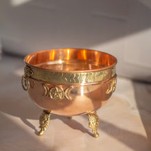 Load image into Gallery viewer, Large Cauldron Shape Copper Offering Bowl
