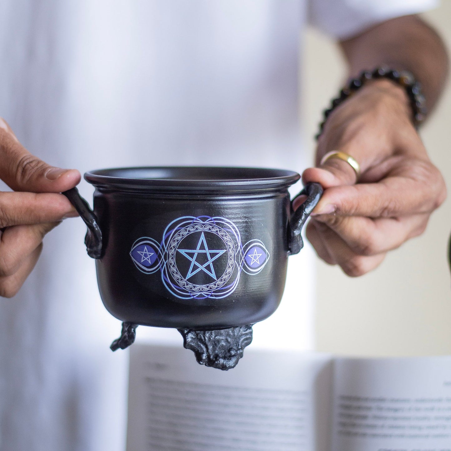 Pentacle Print Cauldron