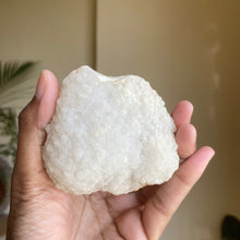 Load image into Gallery viewer, Druzy Agate - 170 Gm | Self Love &amp; Empowerment
