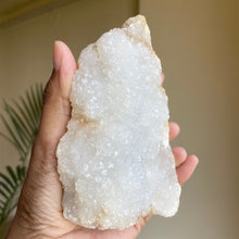 Load image into Gallery viewer, Druzy Agate - 330 Gm | Self Love &amp; Empowerment
