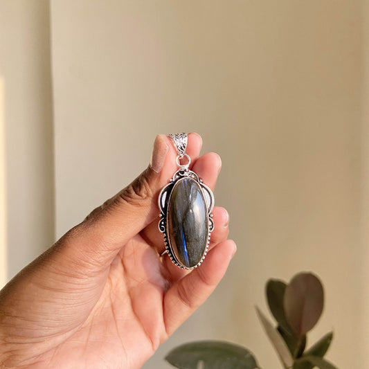 Labradorite Pendant