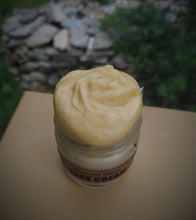 Load image into Gallery viewer, Natural Glow Face Cream - 45 Gm
