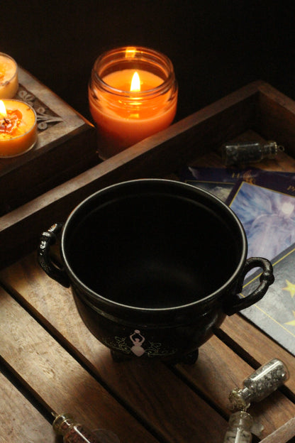 Cauldron with Goddess Gaia Symbol