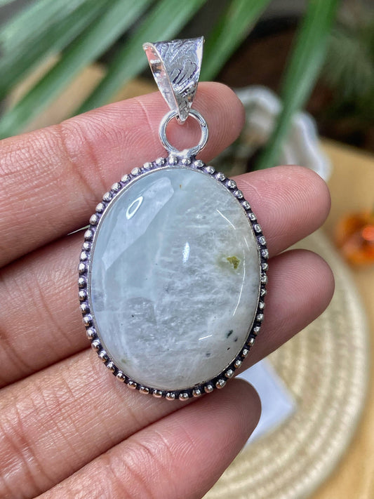 Rainbow Moonstone Pendant