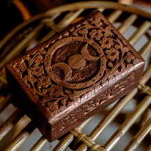 Load image into Gallery viewer, Triple moon Carved wooden Box
