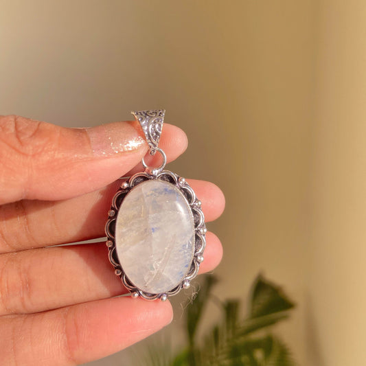 Rainbow Moonstone Pendant