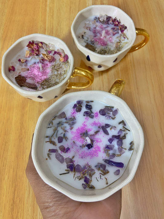 Lavender buds + Amethyst Chips | Handmade Teardrop Print Mug with Real liquid Gold in Handle