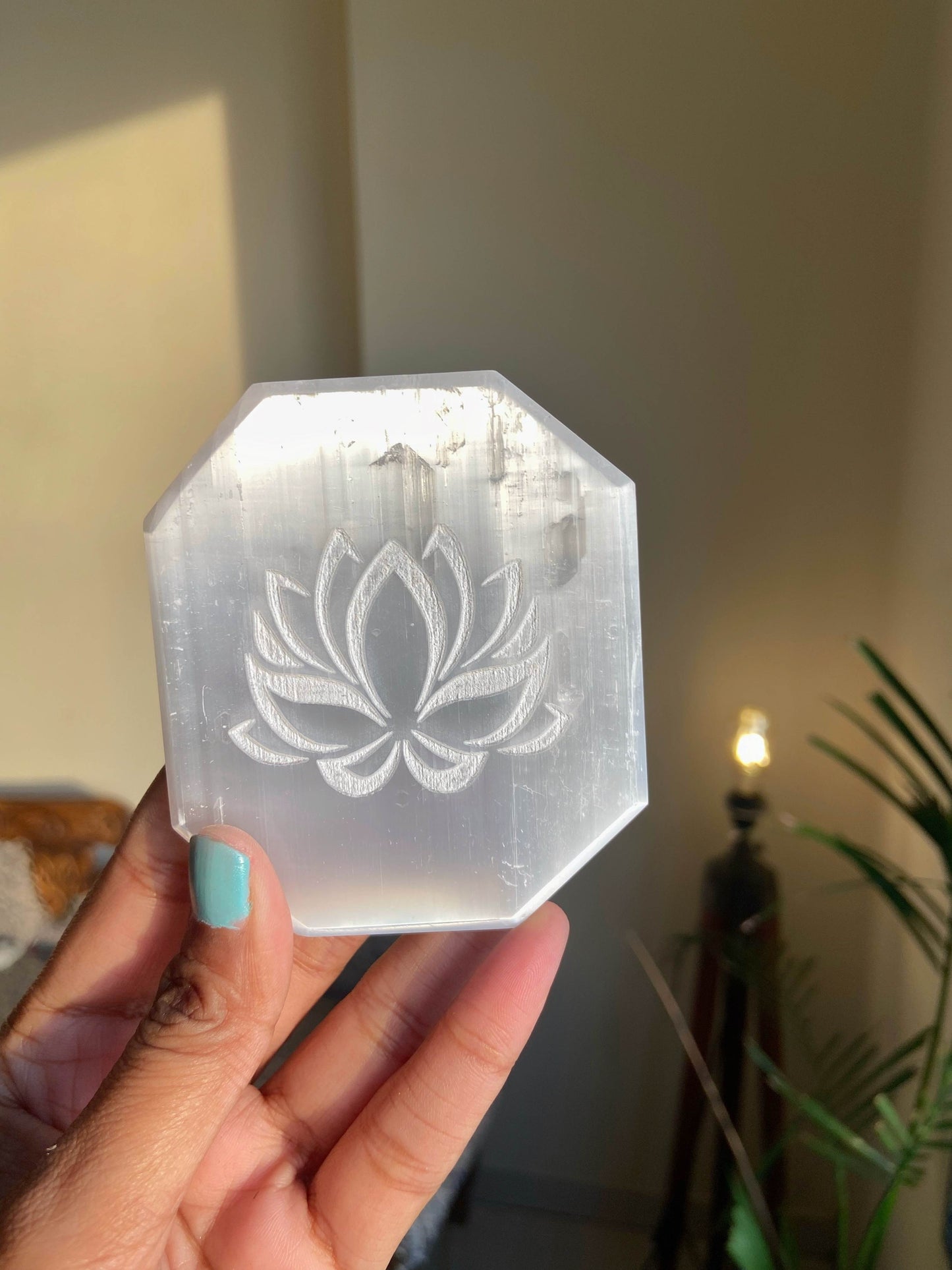 Selenite Plate with Lotus Carving
