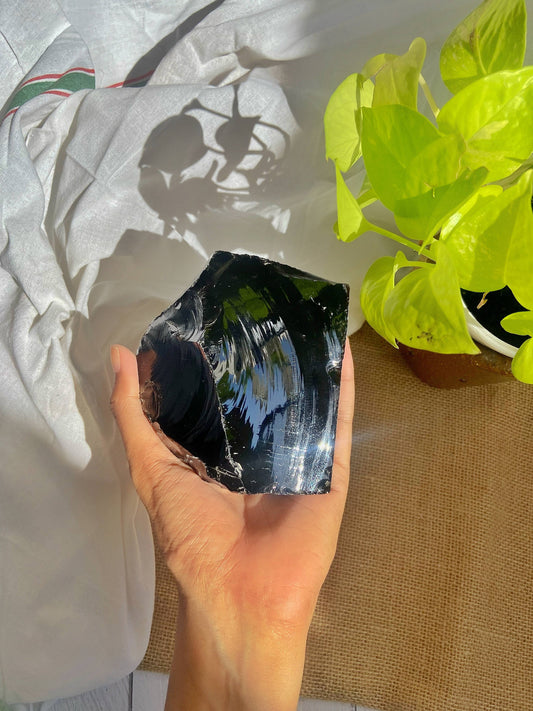 Black Obsidian Raw Stone - 710 Gm