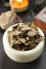 Load image into Gallery viewer, Orris Root 1 Oz
