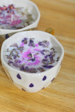 Load image into Gallery viewer, Lavender buds + Amethyst Chips | Handmade Teardrop Print Mug with Real liquid Gold in Handle
