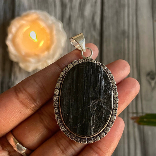 Black Tourmaline Pendant | Medium