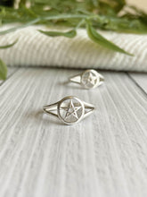 Load image into Gallery viewer, Pentacle Fine Silver Ring

