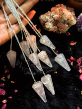 Load image into Gallery viewer, Rose Quartz Penulum
