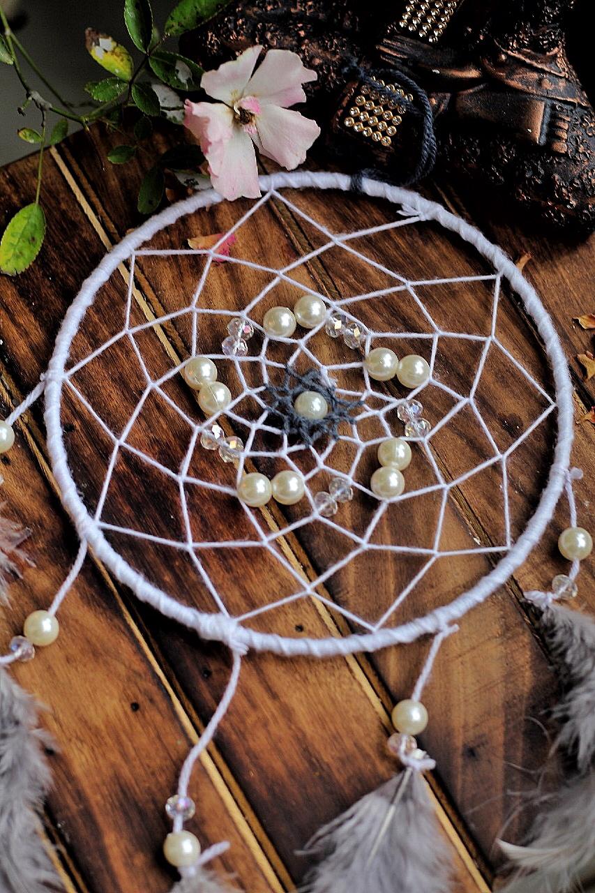 Off White Dream Catcher with Pearl work