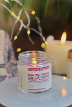 Load image into Gallery viewer, Crown Chakra Scented Candle with Crystal Tumble -Soy Wax -100 g
