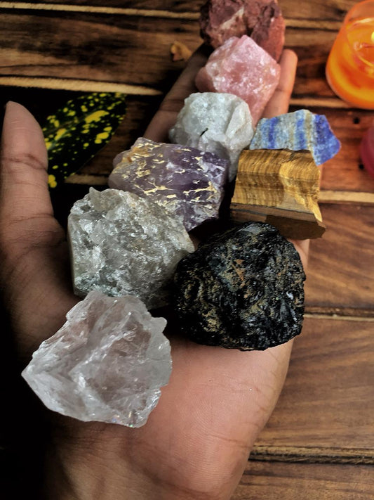 Raw Stones Set of 9