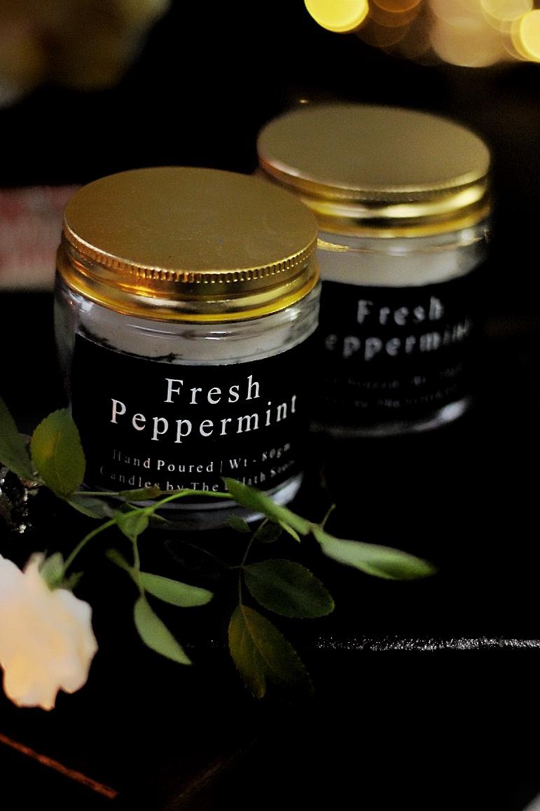 Fresh Peppermint Essential Oil Candle infused with peppermint flakes - 80 Gm