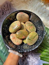 Load image into Gallery viewer, Unakite Palmstone
