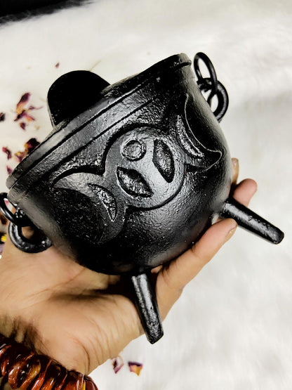 Large Triple Moon Goddess Cast Iron Cauldron With Lid